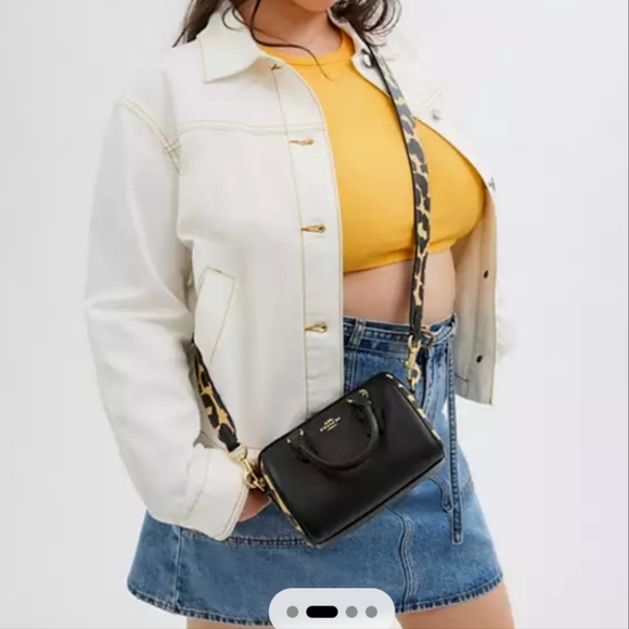 Mini Rowan Crossbody - Picture 5 of 11